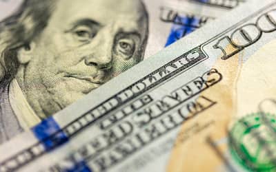 Dólar: moeda encerra última sessão em